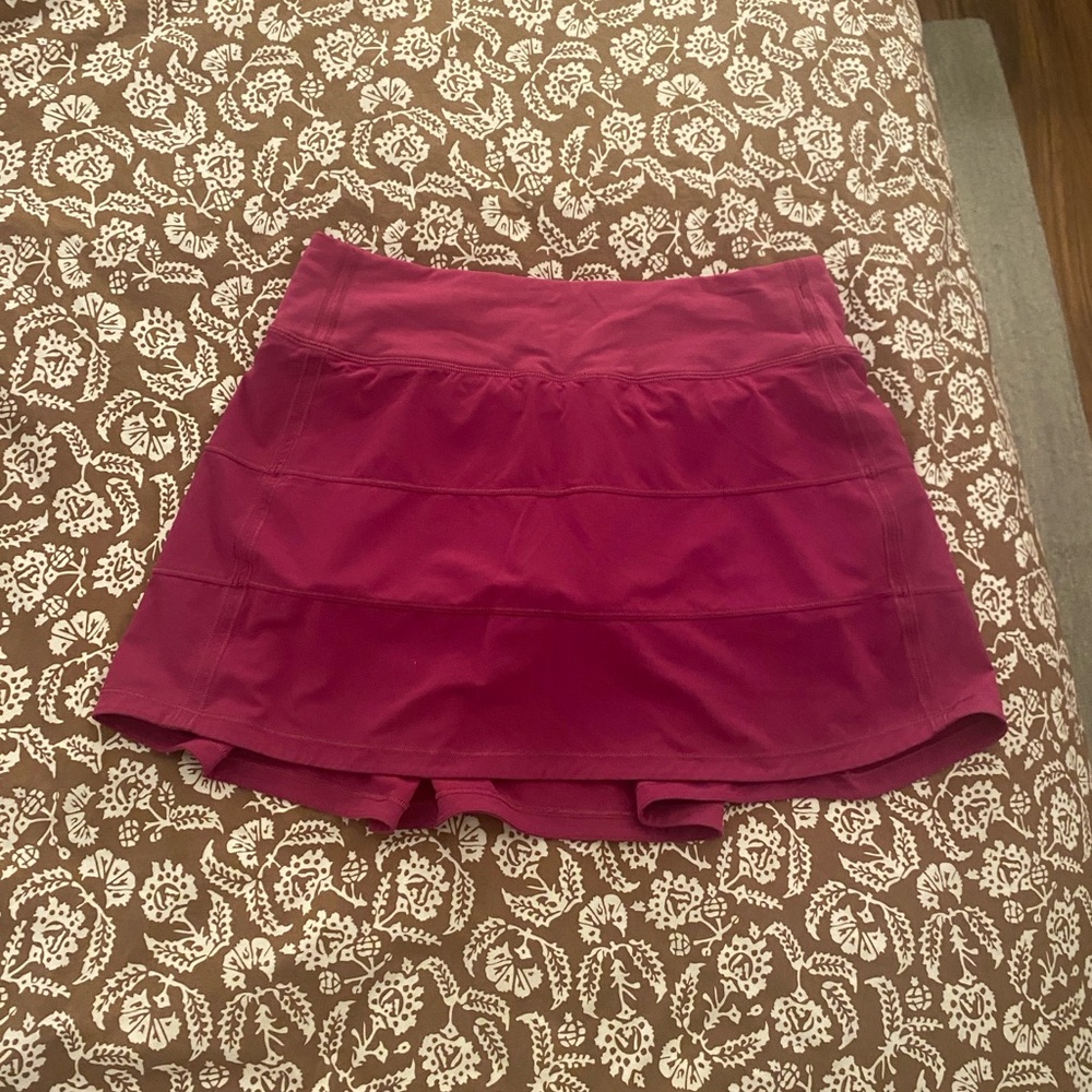 Lululemon Pace Rival Mid-Rise Skirt
Long